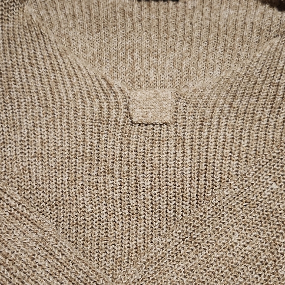 SHEIN Gray Knit Sweater - Picture 3 of 3
